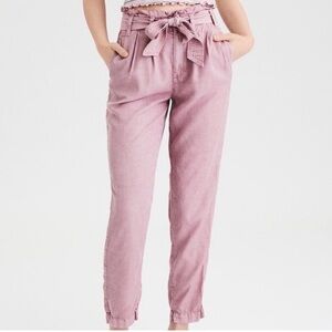AMERICAN EAGLE | Dusty Pink Paperbag Pants | 4